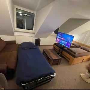 Gut Und Günstig Apartment